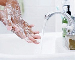 Мийте по-често ръцете си със сапун