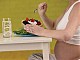 Непълноценното хранене по време на бременност и кърмене