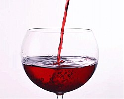 Червеното вино забавя стареенето